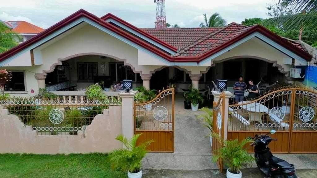 Dreamcatcher Hostel Moalboal Luaran gambar