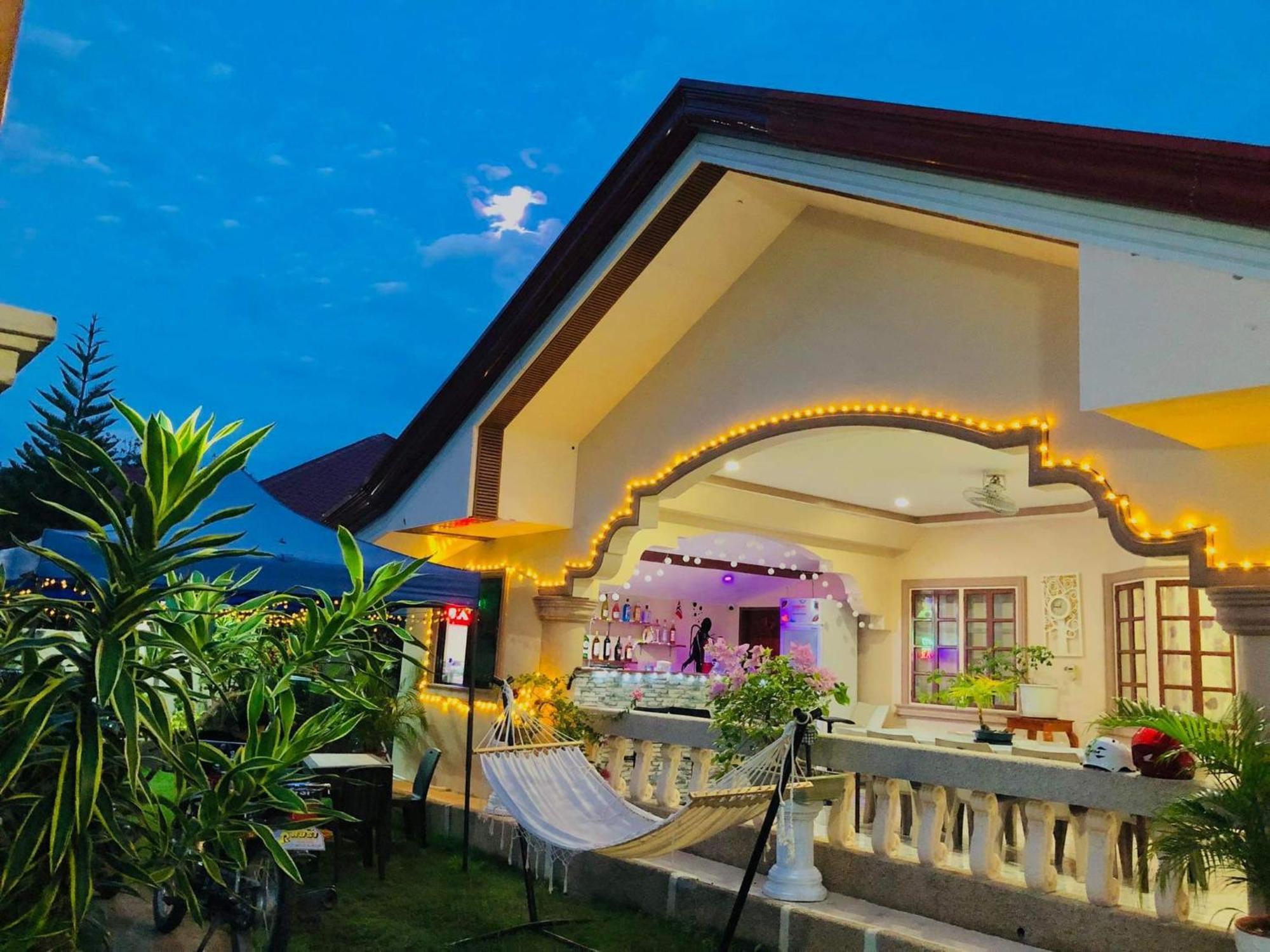 Dreamcatcher Hostel Moalboal Luaran gambar
