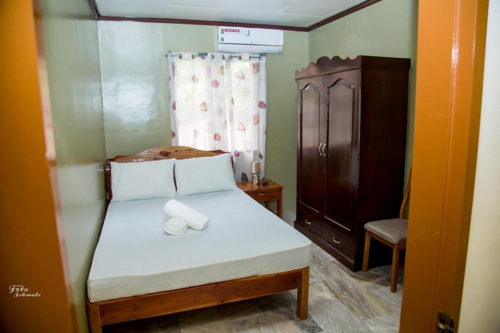Dreamcatcher Hostel Moalboal Luaran gambar
